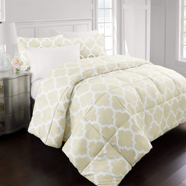 Luxury Quatrefoil Comforter - Full/Queen - Ivory - Nestopia